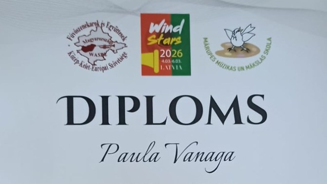 Diploms ar uzrakstu, 3 logo augšpusē un vairākiem karogiem apakšpusē